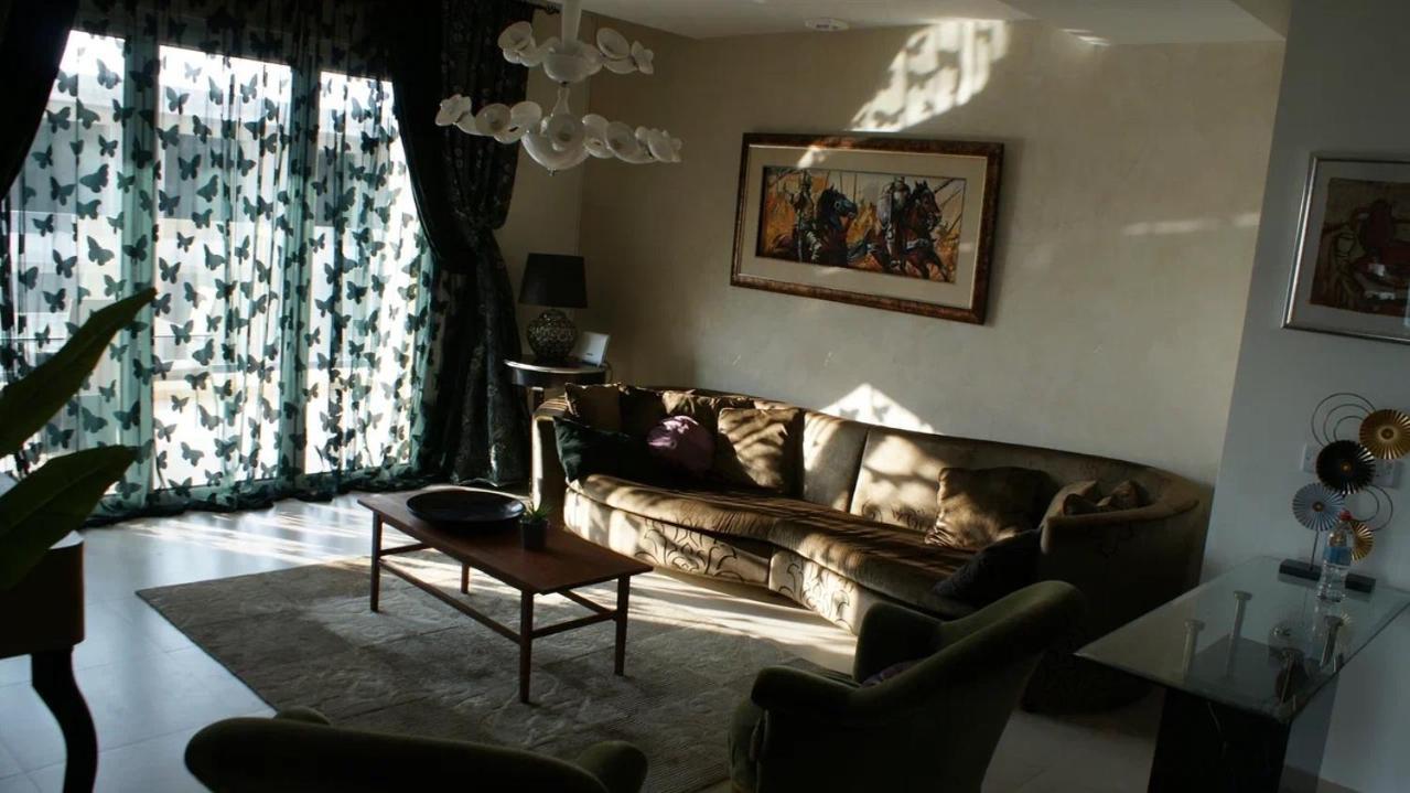 Huge Penthouse With Private Pool Appartement Paphos Buitenkant foto